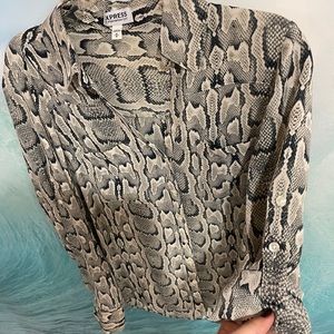 ✨Express The portofino shirt: snake skin: Medium